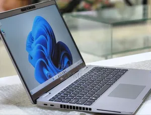 New Laptop Dell Latitude 5540 16GB Intel Core I7 SSD 512GB