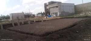 ቃሊቲ ዩኒሳ አደባባይ 140 ካሬ ባዶ ቦታ