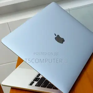 New Laptop Apple MacBook Pro 2020 M1 8GB Apple M1 Pro SSD 512GB