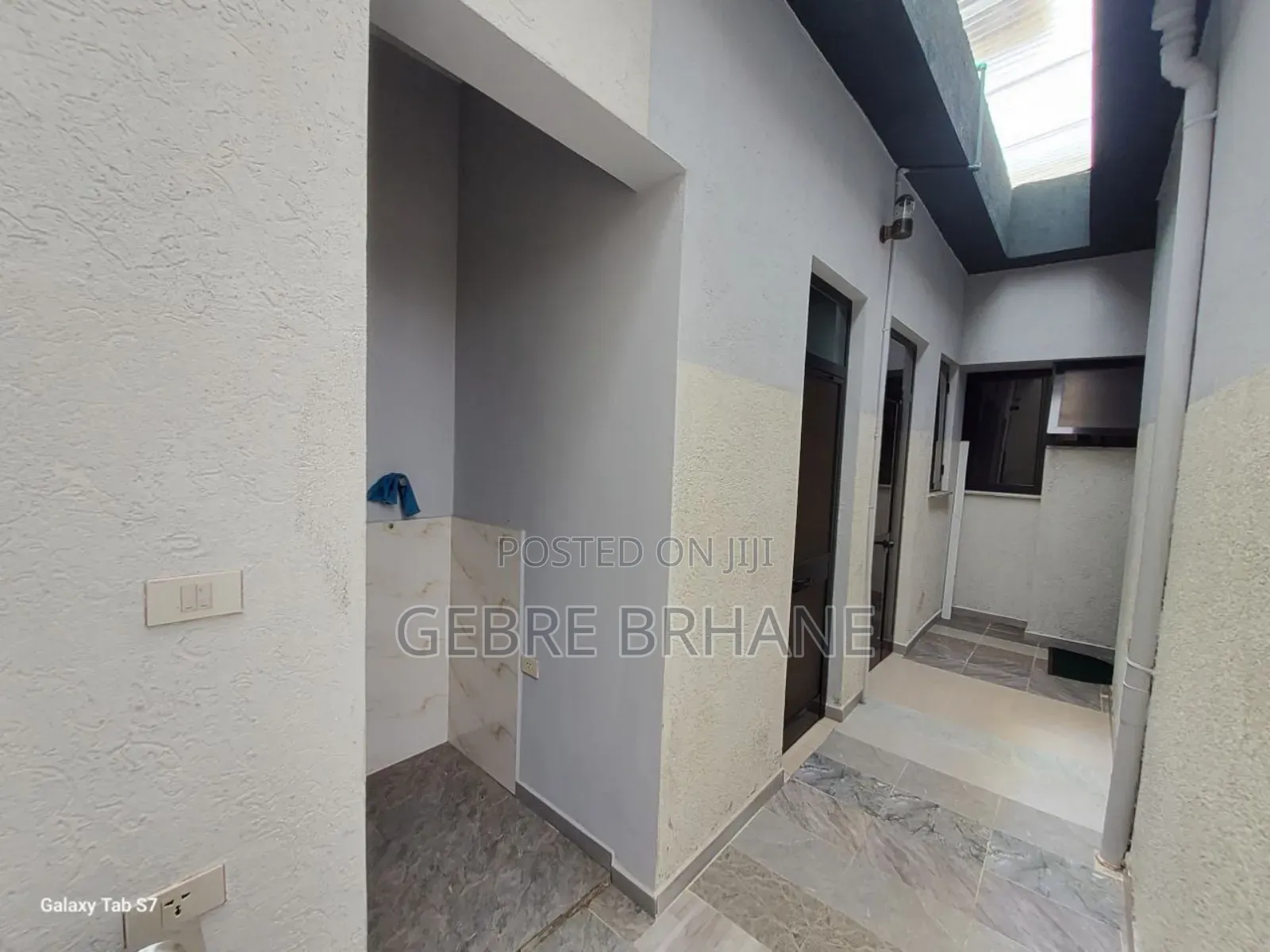 3bdrm Villa in Villa, Yeka for rent