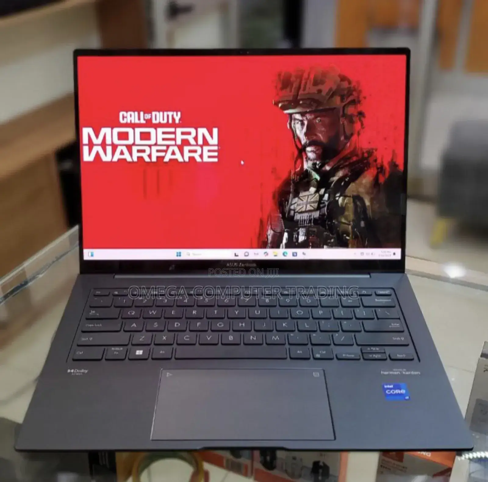 New Laptop Asus ZenBook 13 UX331UN 16GB Intel Core i7 SSD 512GB