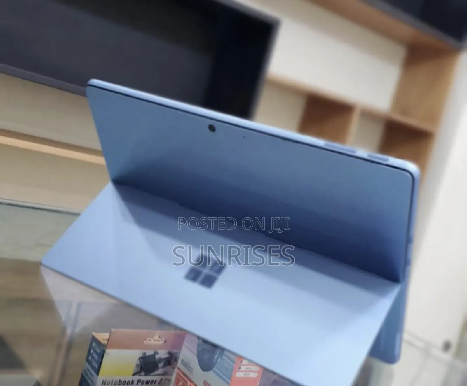 New Microsoft Surface Pro 11th Edition, a Copilot+ PC 16GB SSD 1T