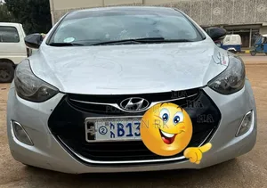 Photo - Hyundai Avante 2013 Silver