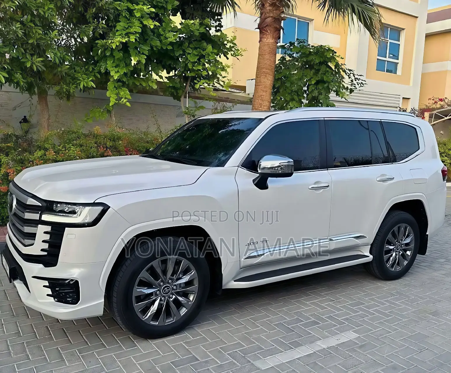 Toyota Land Cruiser 2023 White