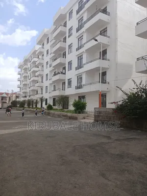 3bdrm Apartment in ኖህ ሃያት አባሳደር, Bole for sale