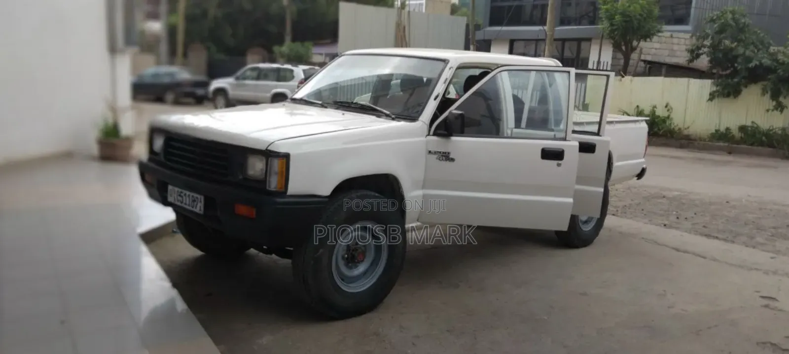 Mitsubishi L200 Double Cab 2.0 4WD 1999 White