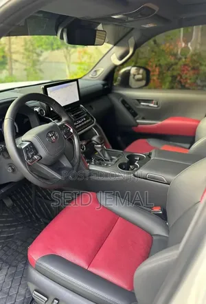 Toyota Land Cruiser 2023 White