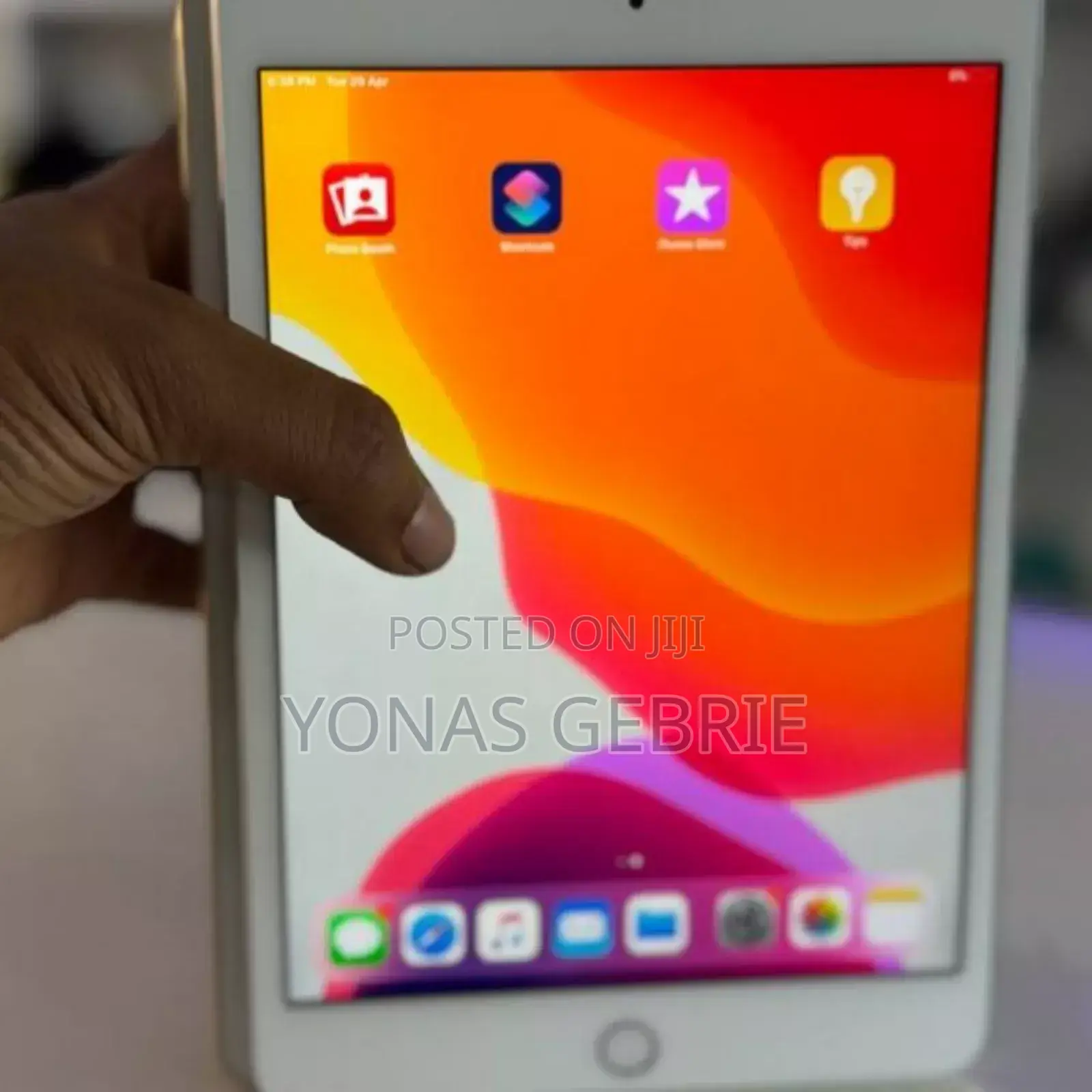 New Apple iPad mini 3 64 GB