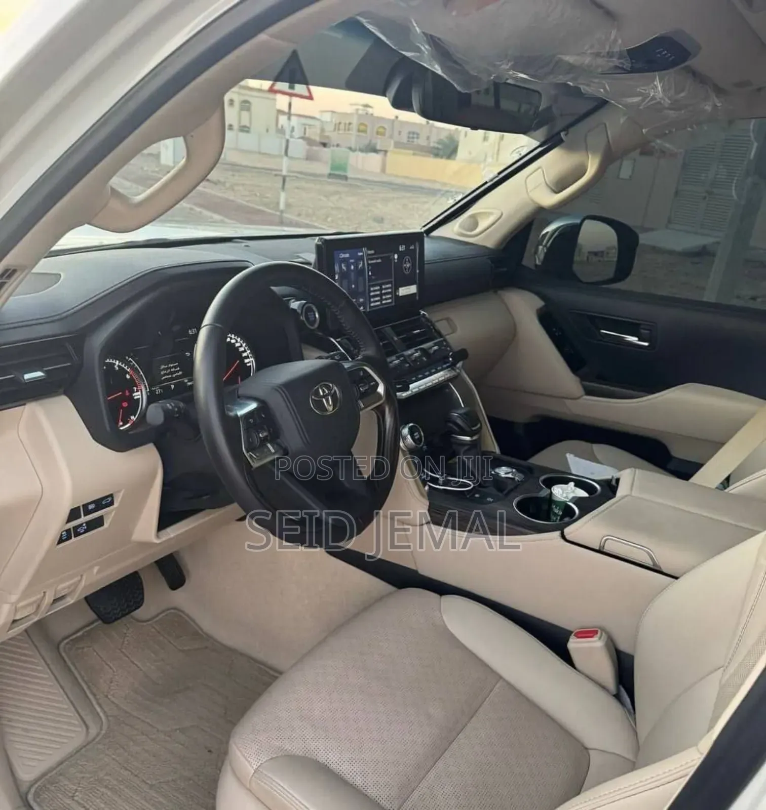 Toyota Land Cruiser 2022 White