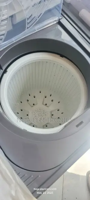 Lg Washing Machine 14kg Semi Automatic for Sale in Deliver