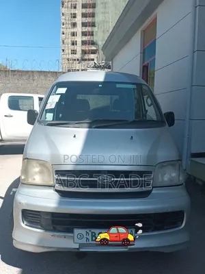 Daihatsu Atrai 2000 Silver