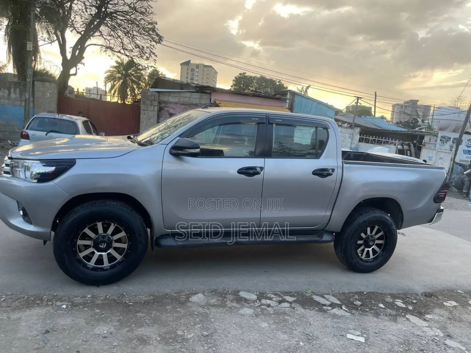 Toyota Hilux 2018 Silver