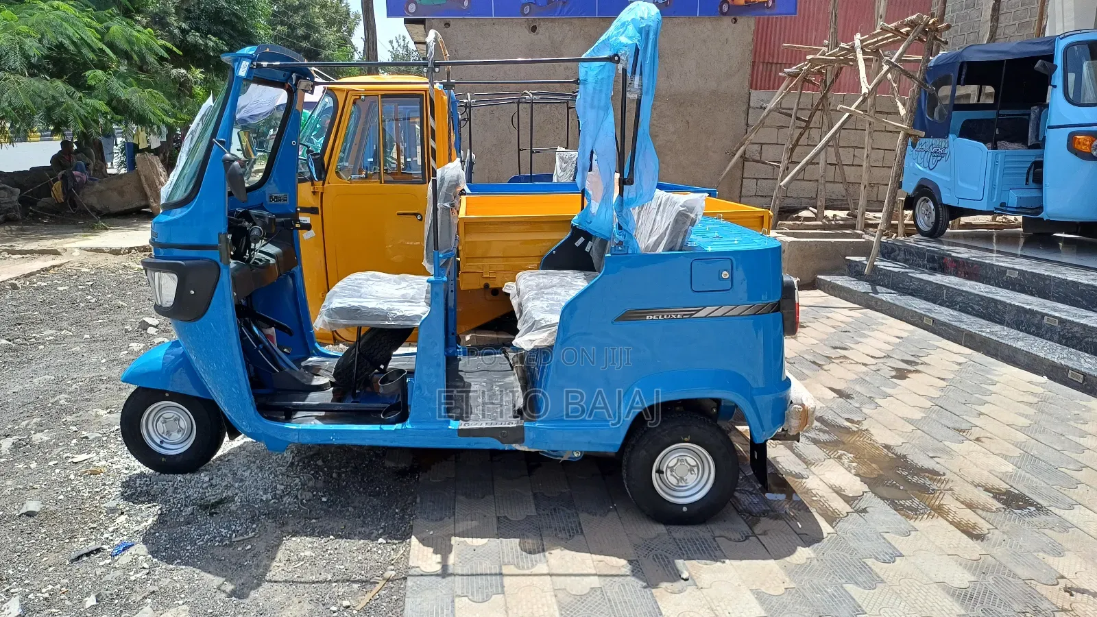 New TVS King Deluxe Plus iTouch Start 2024 Blue