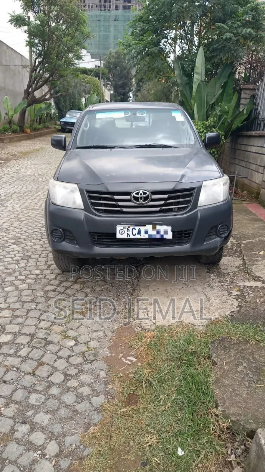 Toyota Hilux 2012 Black