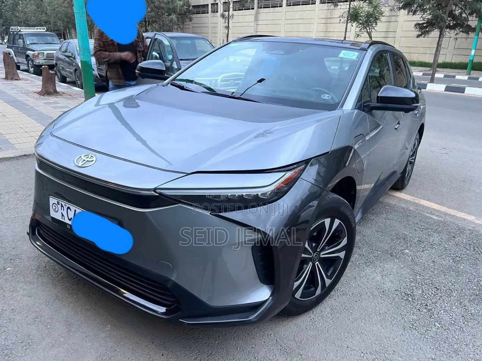 Toyota bZ4X 2023 Gray