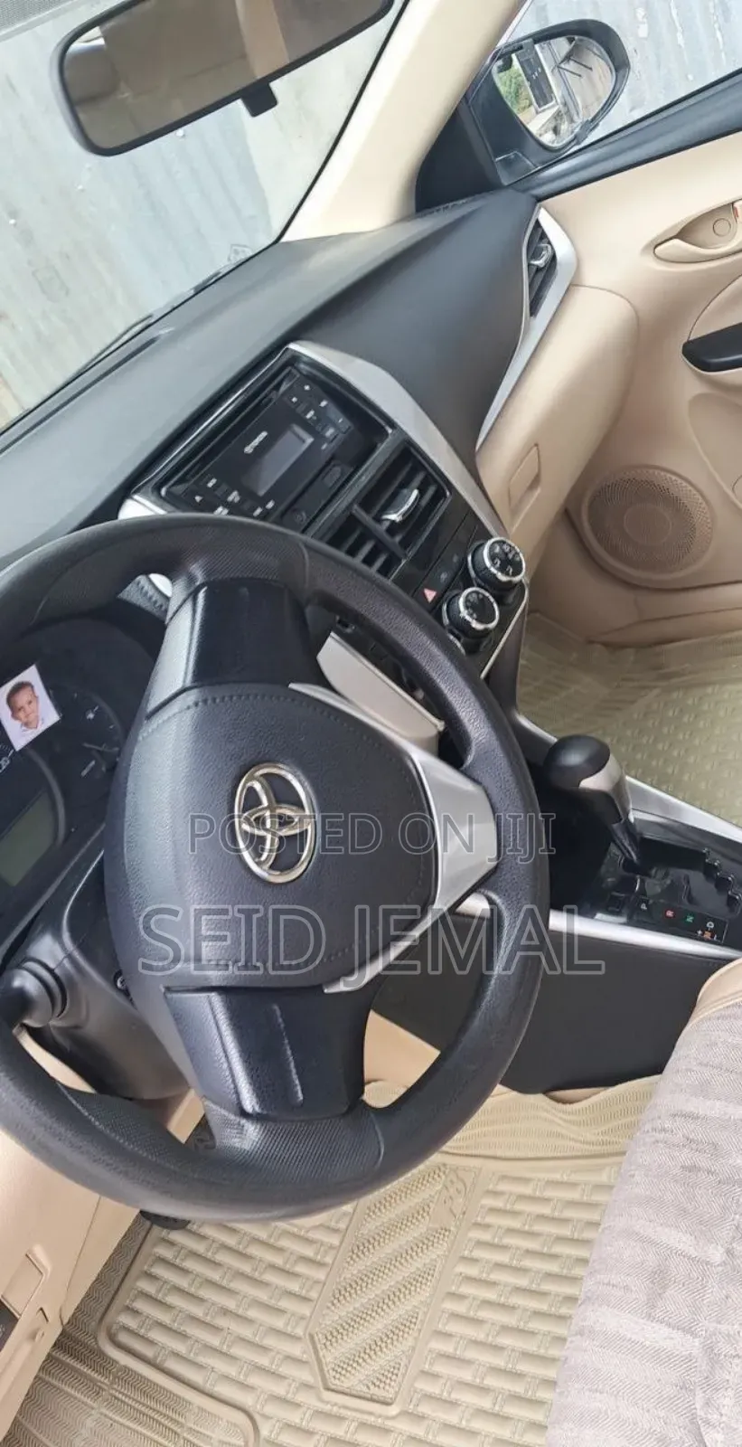 Toyota Yaris 2020 White