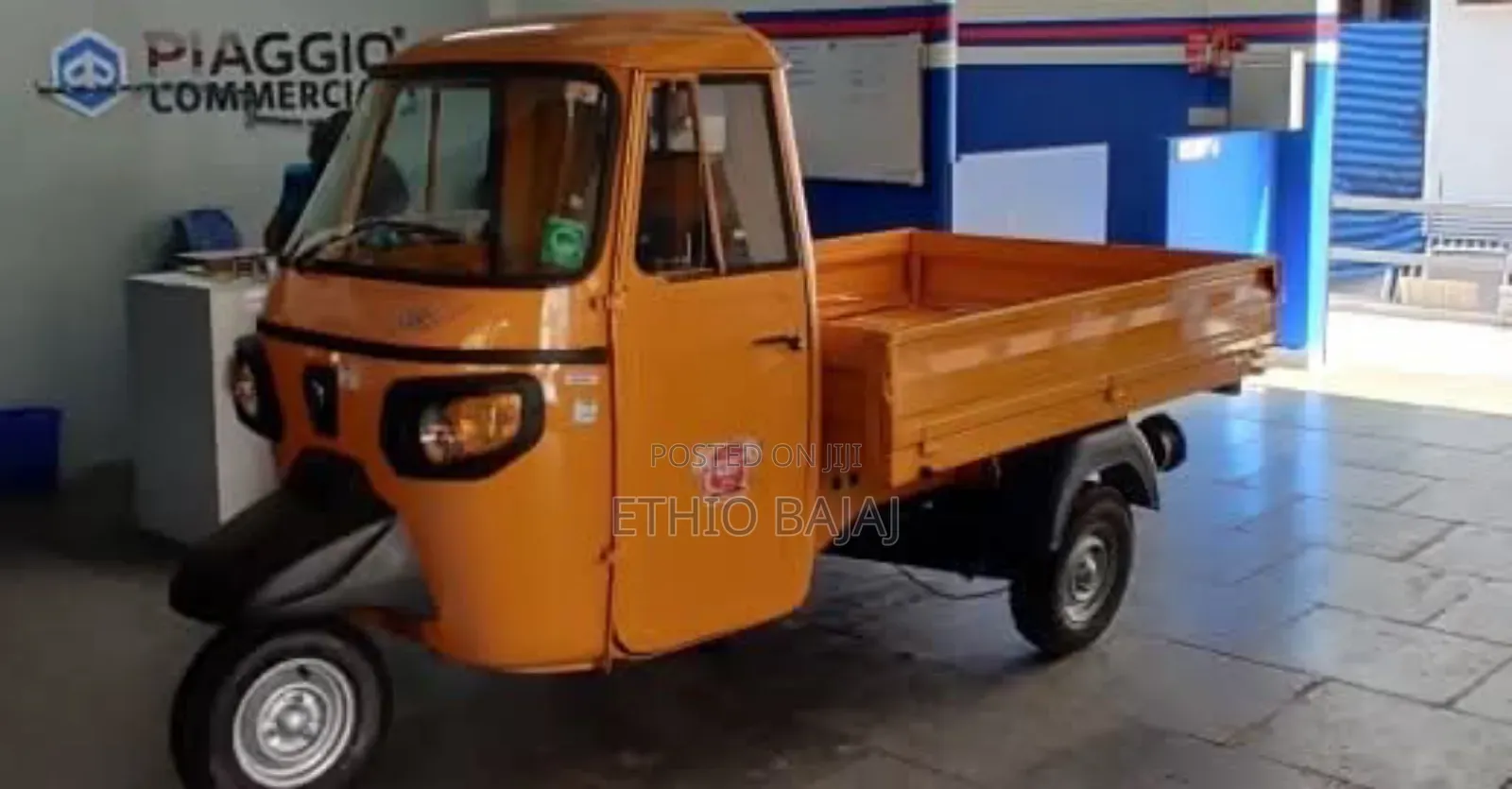 New Piaggio 2024 Blue