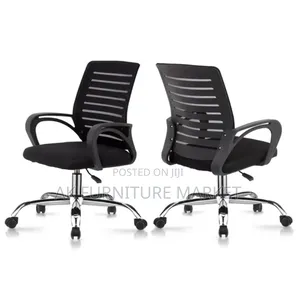 Photo - ምቾት የለዉ Office and Staff Chair High Quite