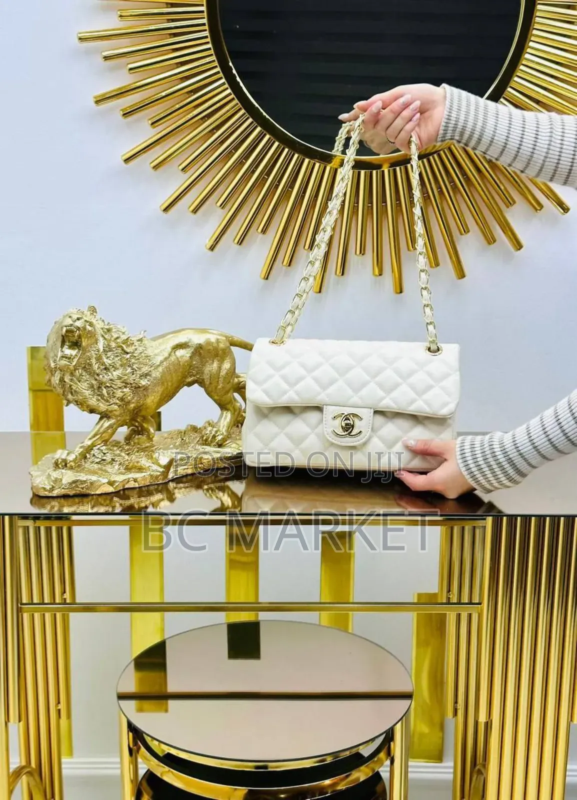 Classic Chanel Medium Bag