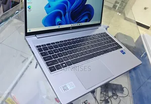 New Laptop HP ProBook 430 G8 16GB Intel Core I7 SSD 1T