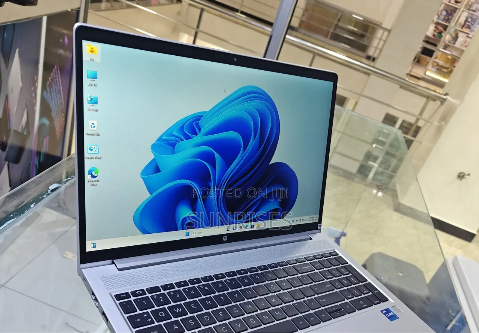 New Laptop HP ProBook 430 G8 16GB Intel Core I7 SSD 1T