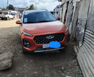 Photo - Chery Tiggo 2 2022 Orange