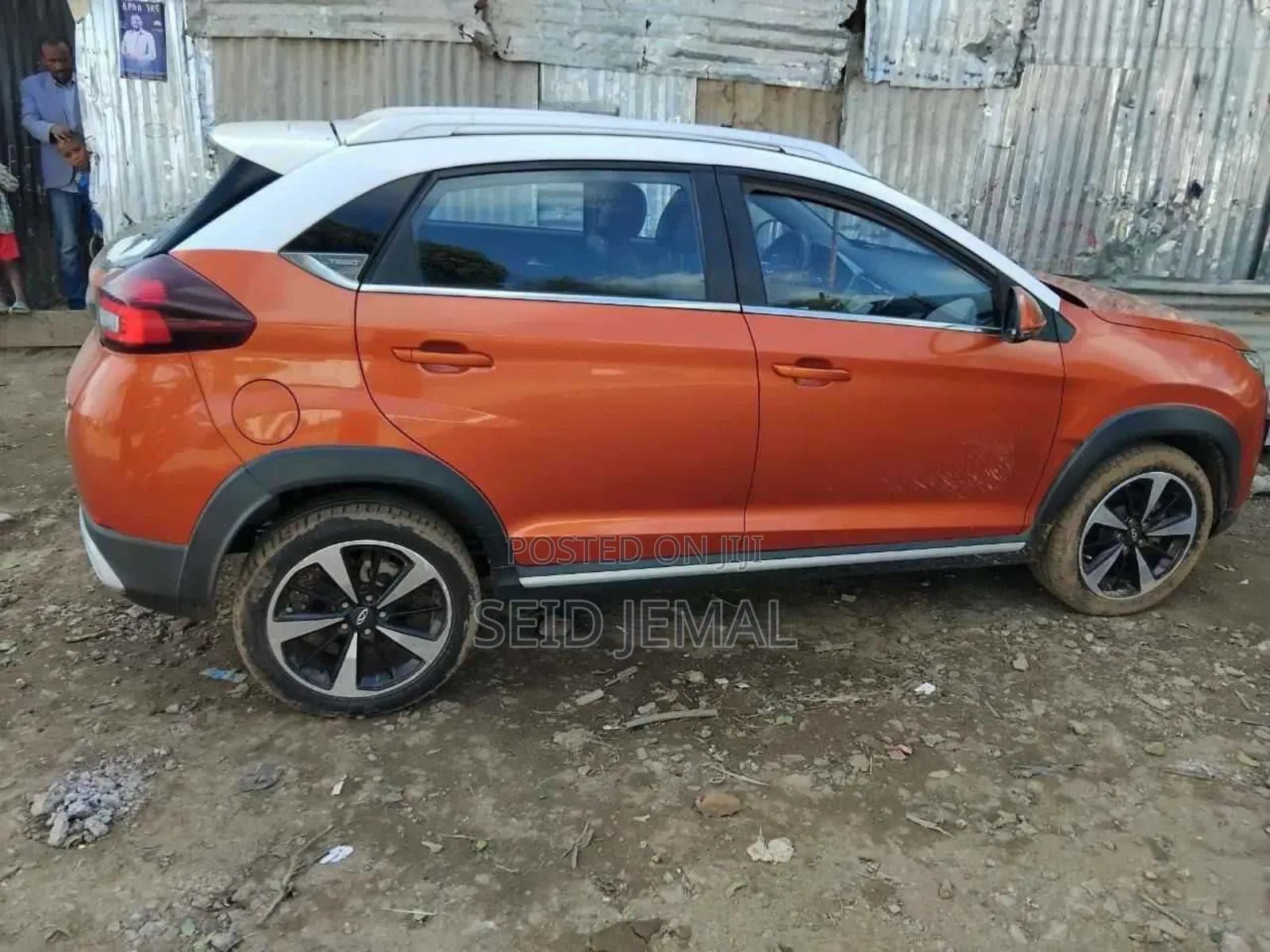 Chery Tiggo 2 2022 Orange