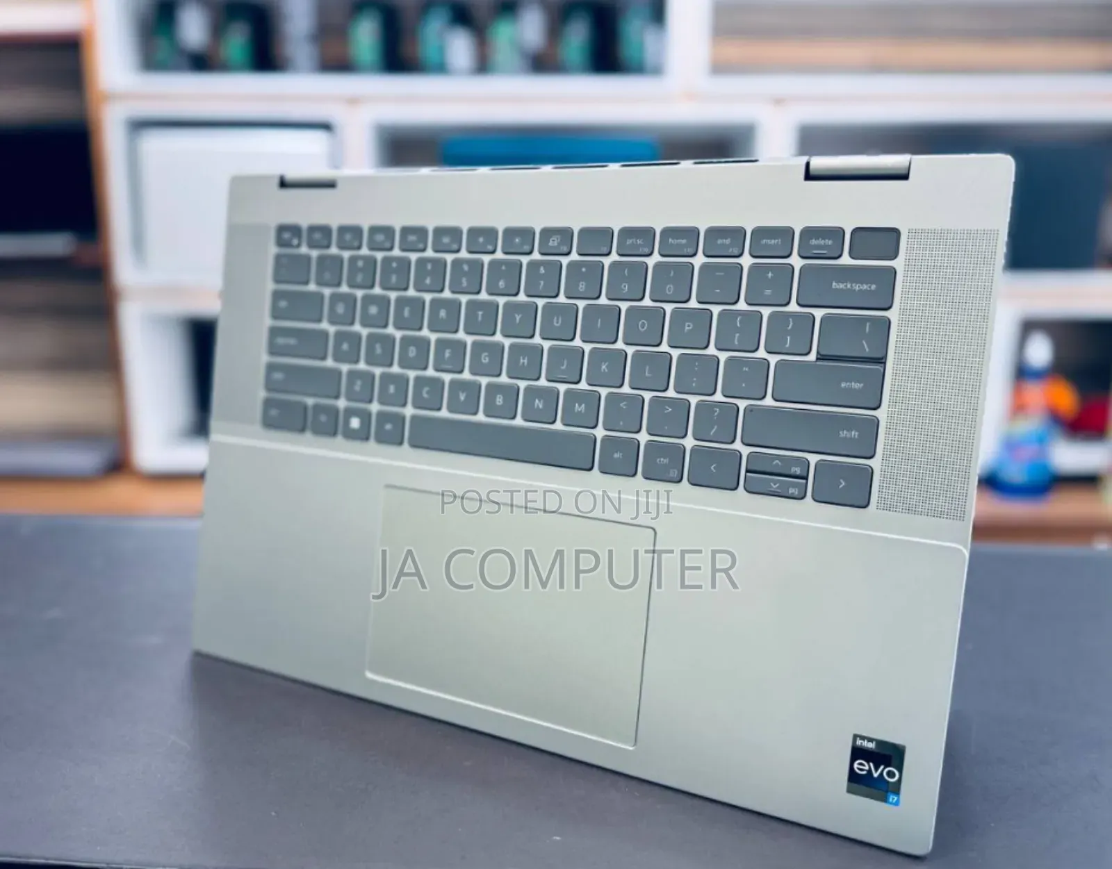 New Laptop Dell Inspiron 15 16GB Intel Core I7 SSD 1T