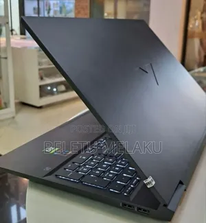 New Laptop HP Victus 16 16GB Intel Core I7 SSD 512GB