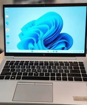 New Laptop HP EliteBook 840 G8 16GB Intel Core I5 SSD 512GB