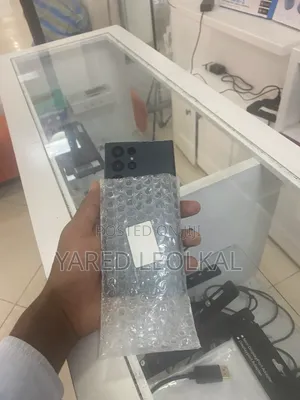 New Samsung Galaxy S22 Ultra 256 GB Purple