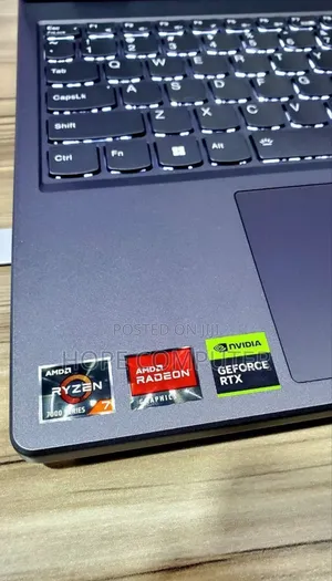 New Laptop Lenovo Legion 5 16GB AMD Ryzen 7 SSD 1T