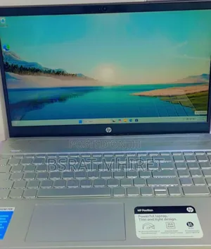 New Laptop HP Pavilion 15 8GB Intel Core I7 SSD 256GB
