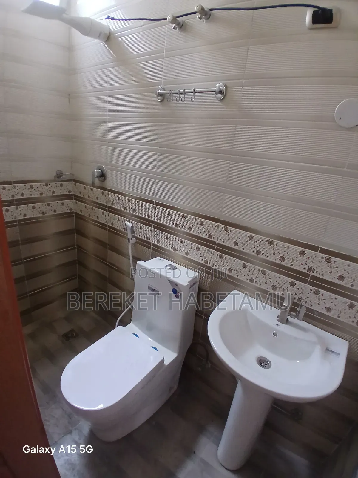 Furnished 6bdrm House in አዲስ አበባ, Nifas Silk-Lafto for sale