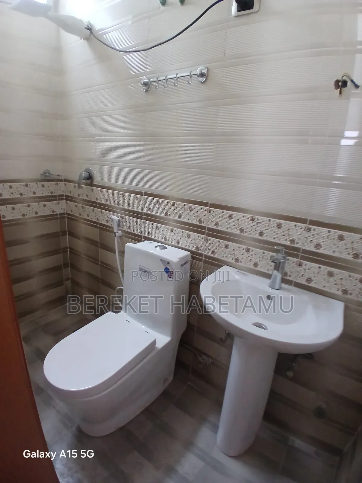 Furnished 6bdrm House in አዲስ አበባ, Nifas Silk-Lafto for sale