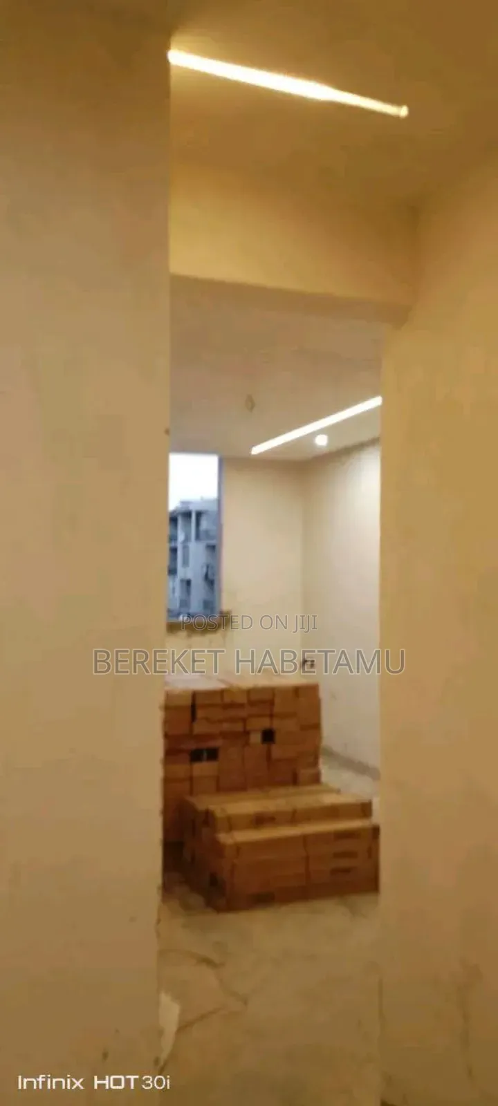 3bdrm Apartment in አዲስ አበባ, Nifas Silk-Lafto for sale