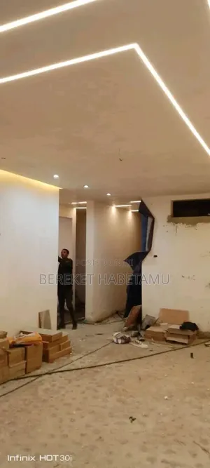 3bdrm Apartment in አዲስ አበባ, Nifas Silk-Lafto for sale