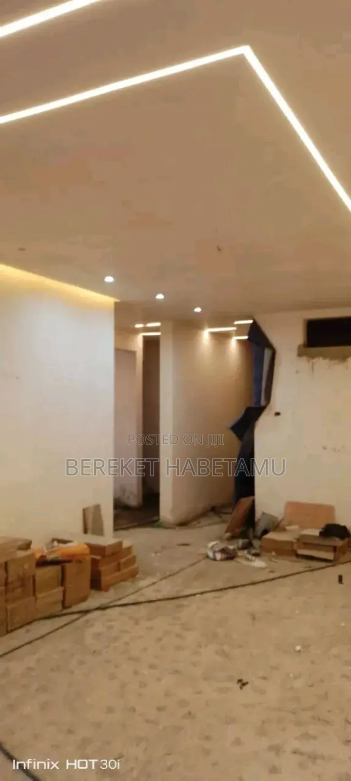 3bdrm Apartment in አዲስ አበባ, Nifas Silk-Lafto for sale