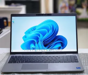 New Laptop Dell Latitude 5540 16GB Intel Core I7 SSD 512GB