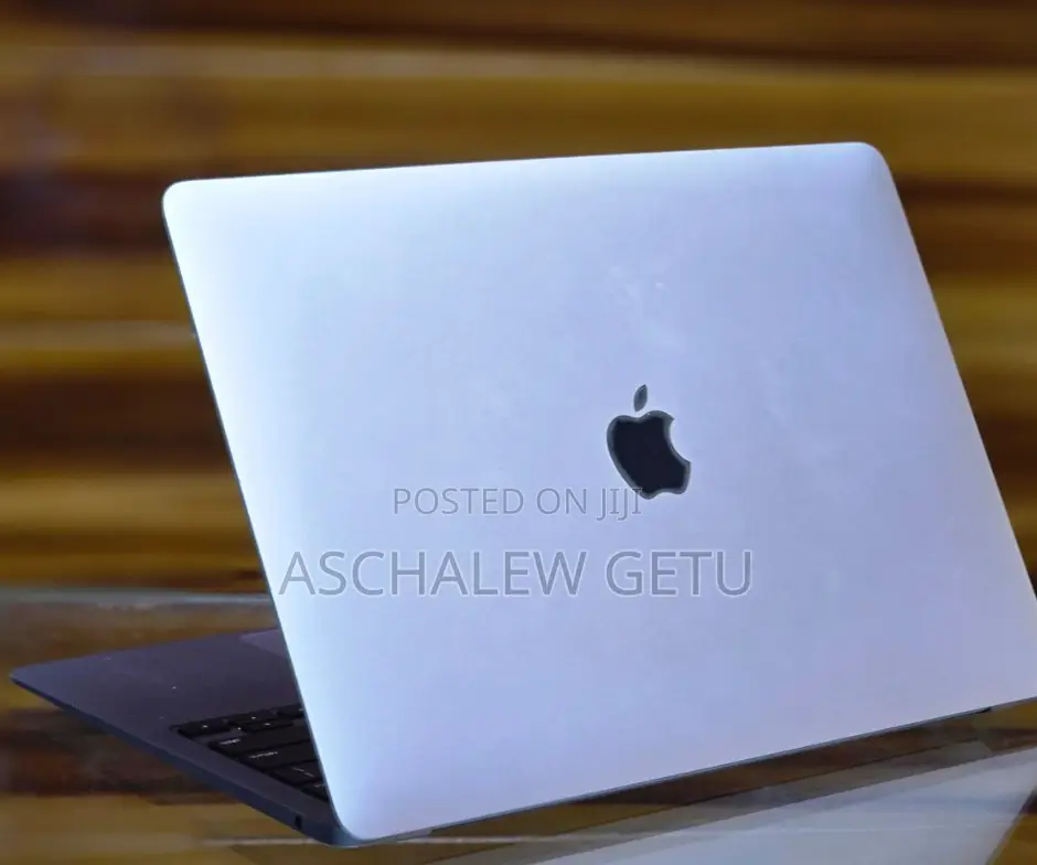 New Laptop Apple MacBook Air 2020 8GB Intel Core I5 SSD 256GB