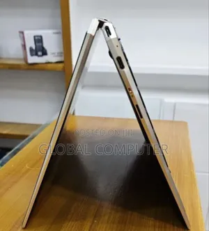 New Laptop HP Spectre 16GB Intel Core I7 SSD 1T