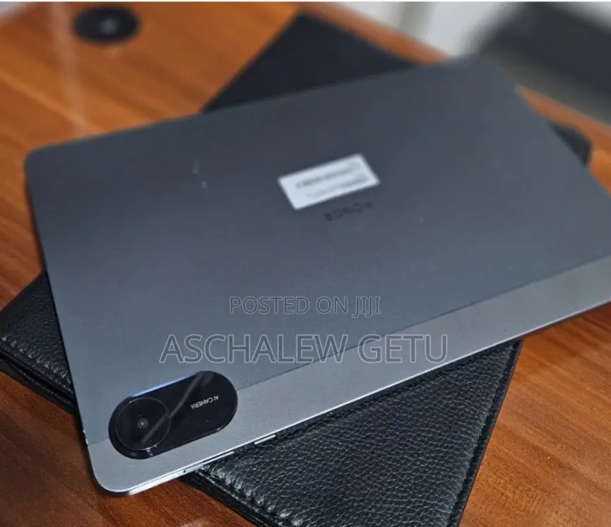 New Laptop MSI Pulse GL66 8GB Intel Core I5 SSD 128GB