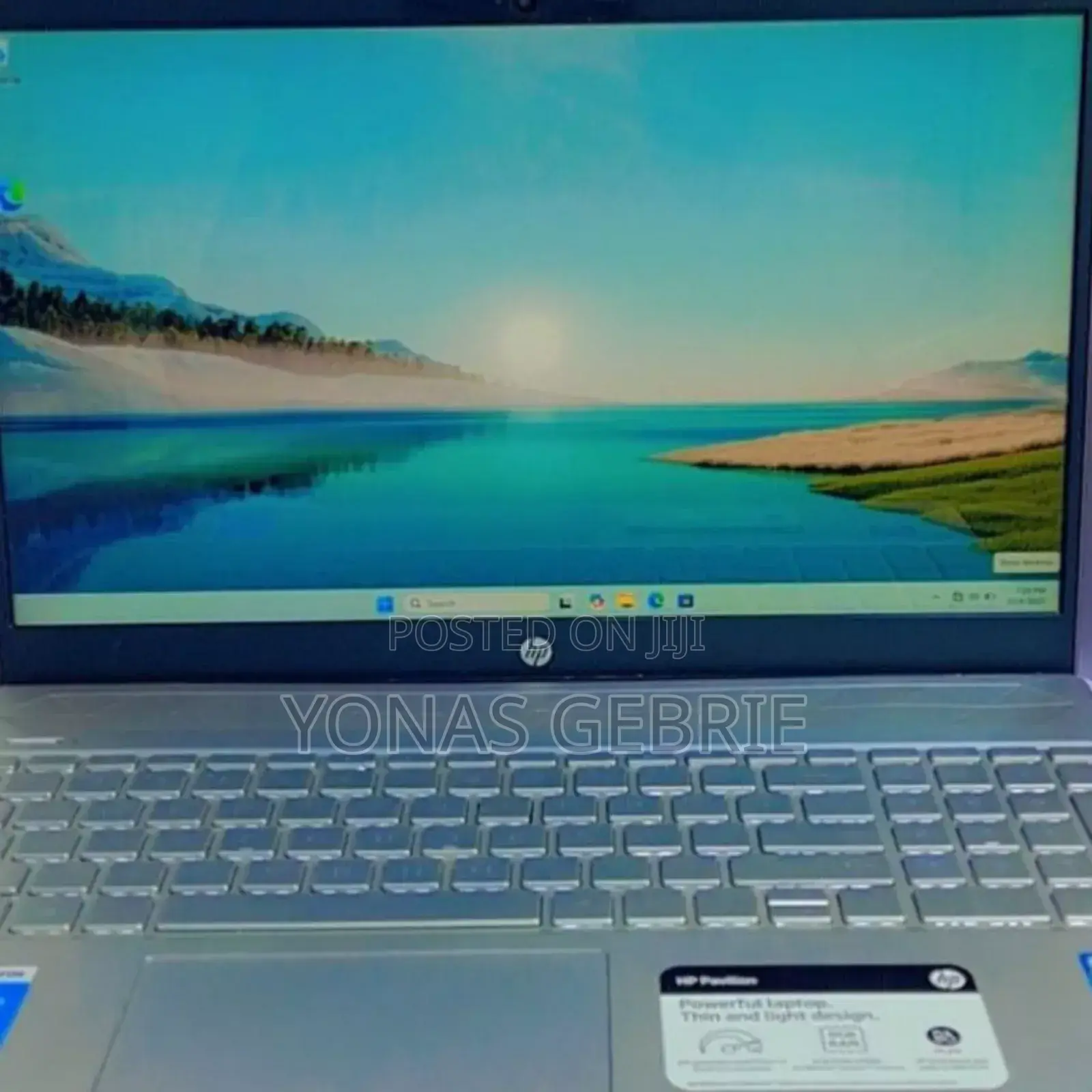 New Laptop HP Pavilion 15 8GB Intel Core I7 SSD 256GB