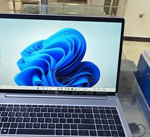 Photo - New Laptop HP Pavilion 15 16GB Intel Core I7 SSD 1T