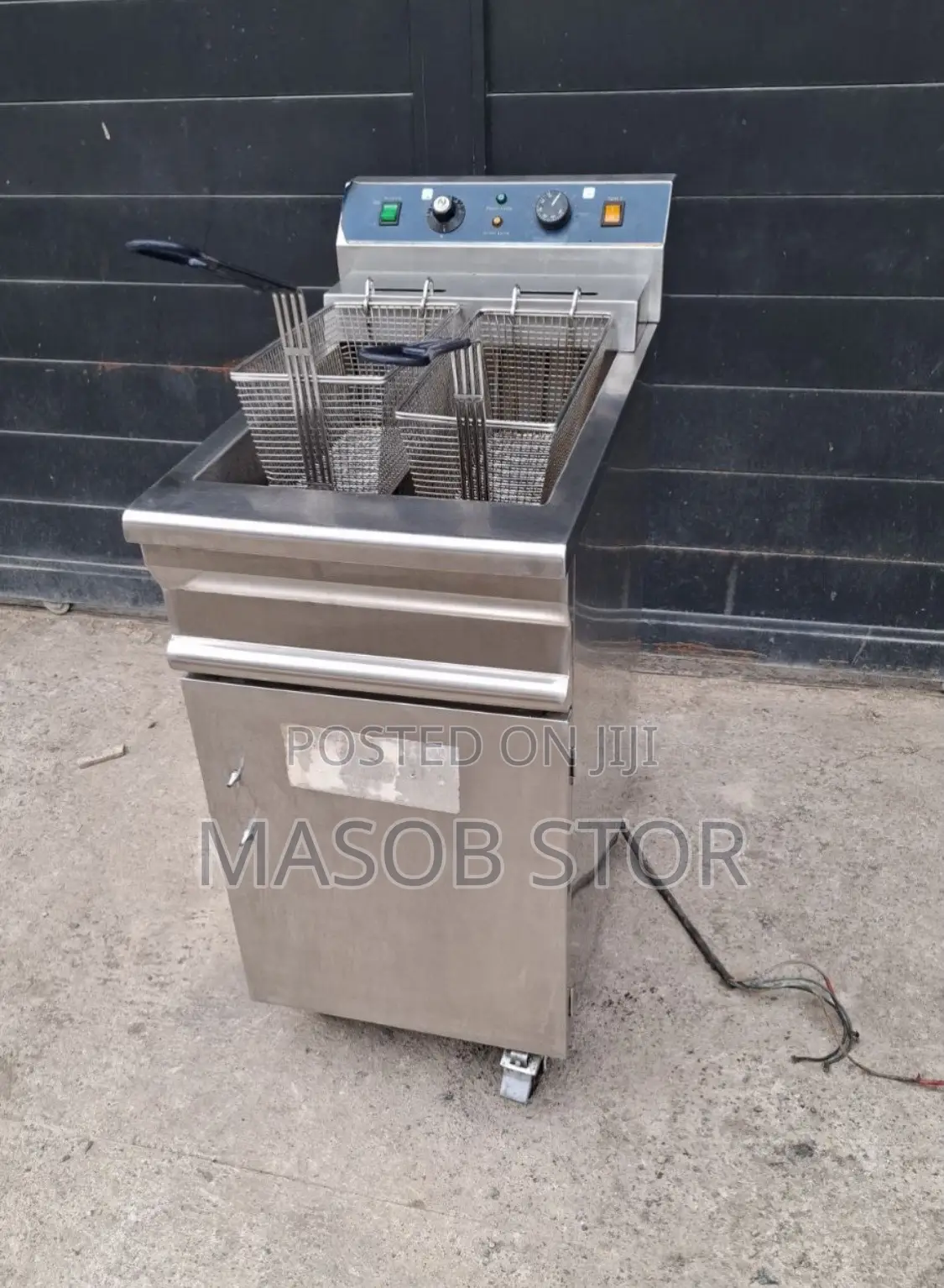 Standing Fryer Machine / መጥብሻ
