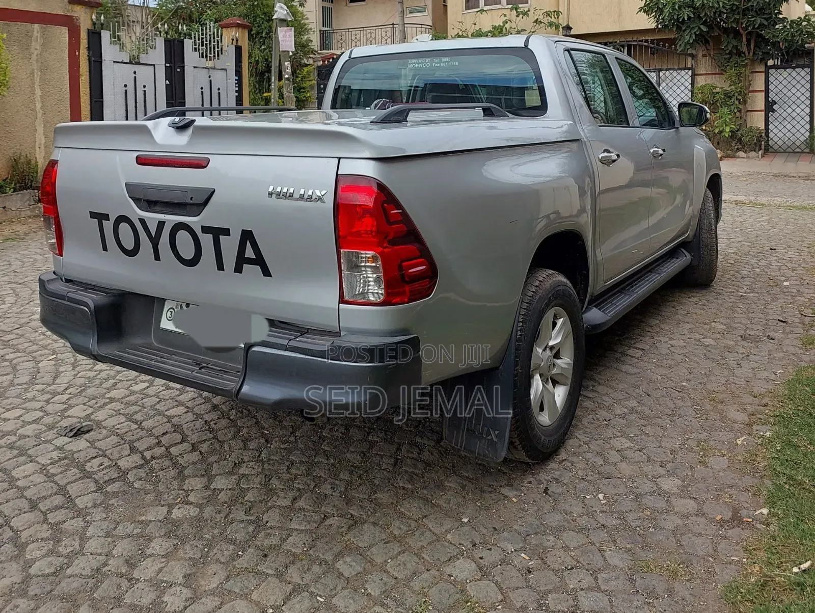 Toyota Hilux 2017 Silver