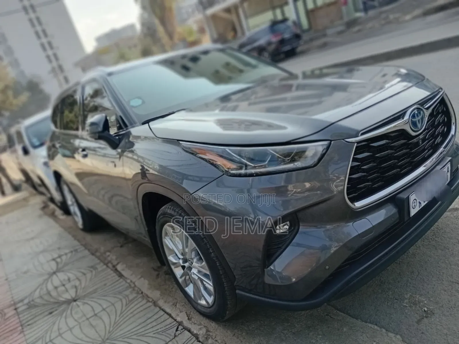 Toyota Highlander Hybrid 2024 Gray