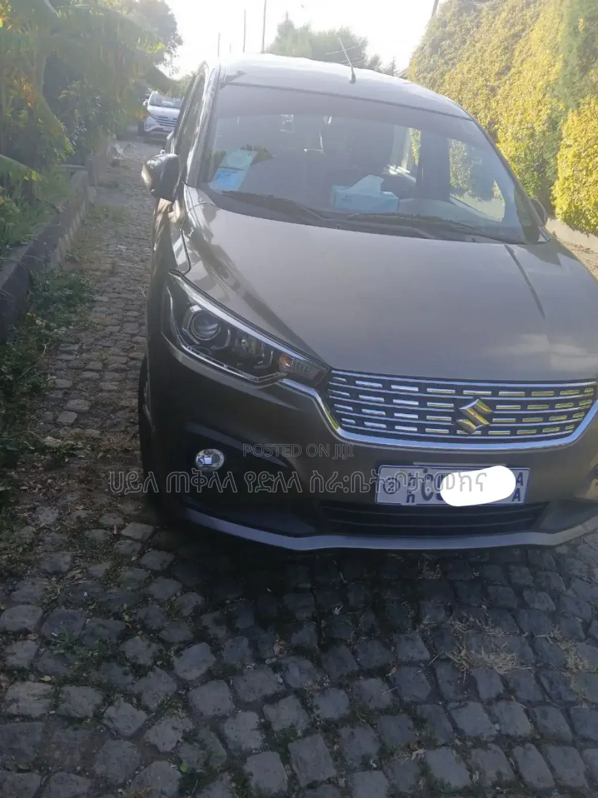 Suzuki Ertiga 2023 Pink