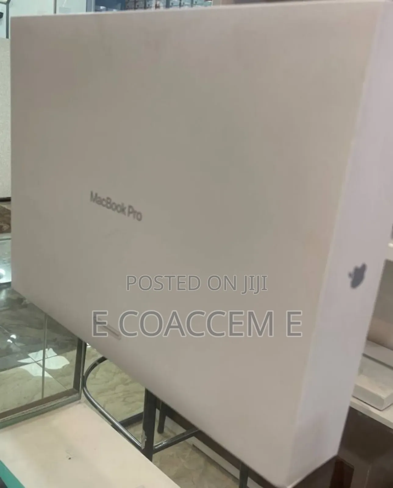 New Laptop Apple MacBook 16GB Apple M2 SSD 4T