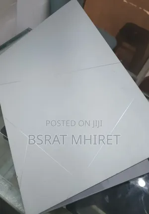 New Laptop Asus Zenbook 14 UX434 16GB Intel Core I7 SSD 1T